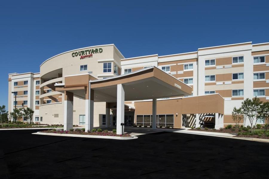 Courtyard By Marriott Columbus Hotel Exterior foto